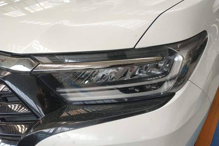 Used Honda Elysion 2022 2.0L eHEV Luxury Edition