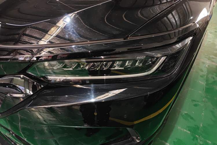 Used Honda Breeze 2021 Rui Hybrid 2.0L 2WD Rui Luxury Edition
