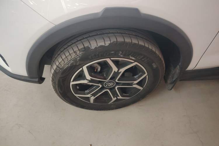 Used BYD Yuan Pro 2021 401 km Luxury Version Left Front Wheel Hub