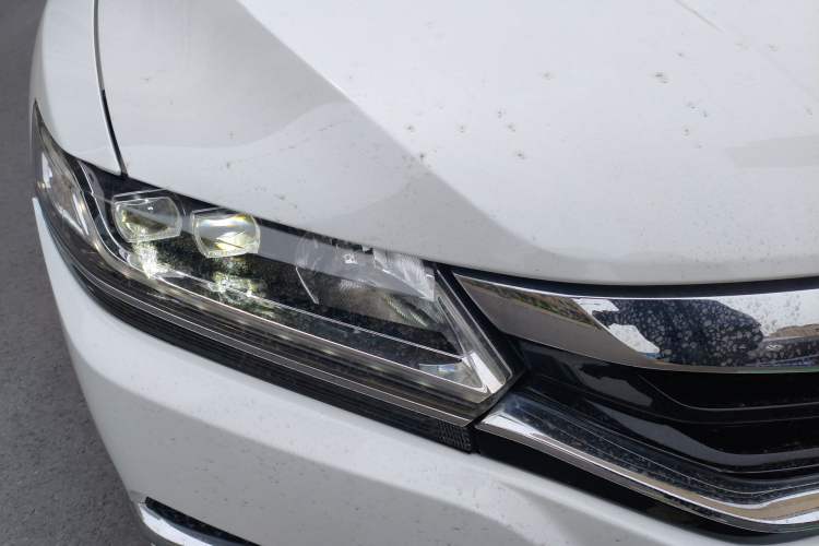 Used Honda Spirior 2017 2.0L Comfort Edition Right Front Headlight