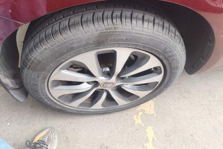 Used Fiat Viaggio 2012 1.4T Manual Enjoyment Edition