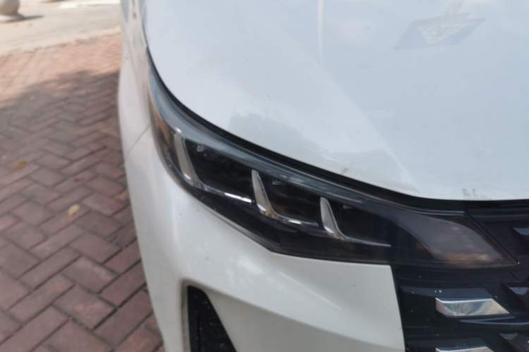 Used GAC Trumpchi M6 2021 PRO 270T DCT Luxury Edition
