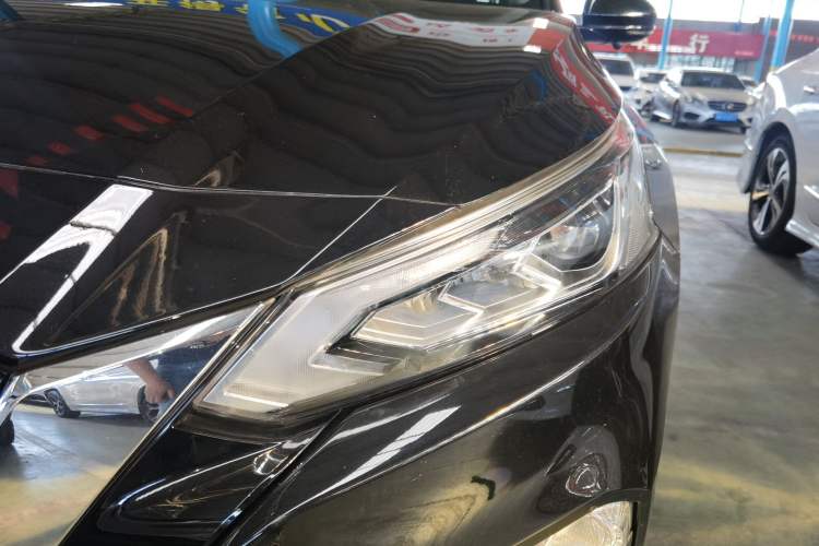 Used Nissan Teana 2021 2.0L XL Comfort Edition Left Front Headlight