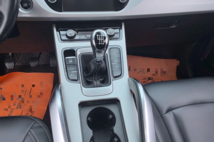 Used Geely Auto Emgrand X7 Sport 2016 2.0L Manual Smart Connect Version