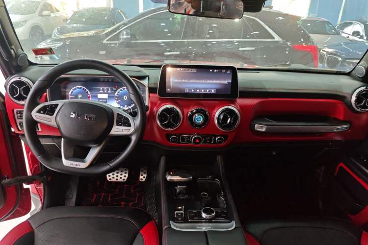 Used BAIC Off-Road BJ40 2020 2.0T Automatic Four-Wheel Drive Urban Hunter Edition Chivalrous Type