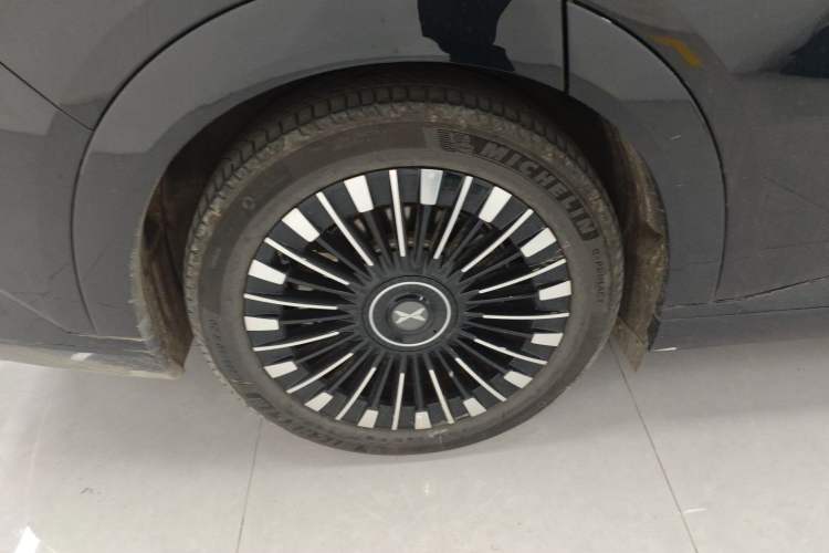 Used XPeng X9 2025 740 Ultra-Long Range Max
