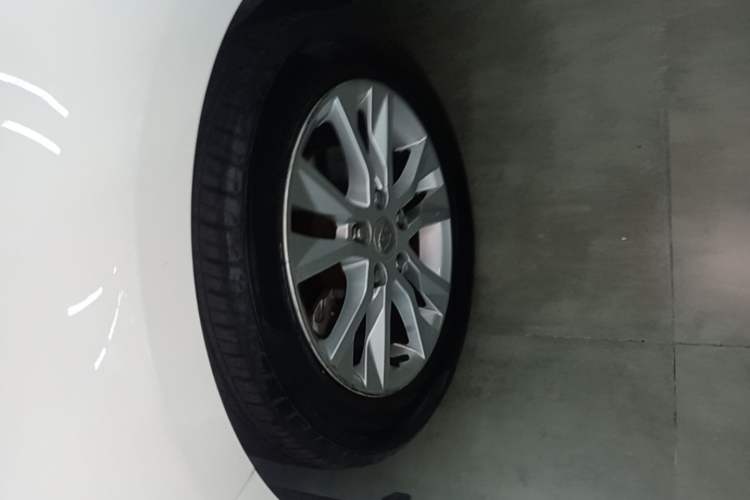 Used Baojun 730 2016 1.8L iAMT Luxury Model 7 Seats