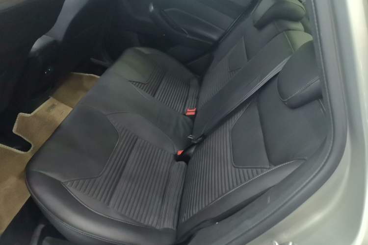 Used Ford Focus 2015 Sedan EcoBoost 180 Automatic Elite Model