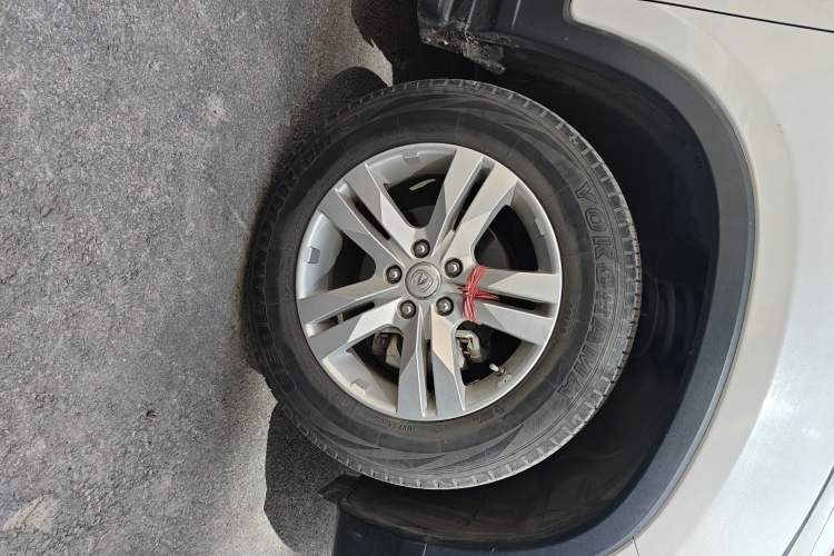 Used CHANGAN CS75 2016 2.0L Manual Leading Version China IV Standard