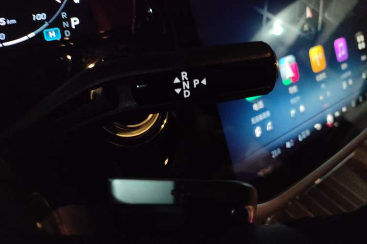 Used Mercedes-Benz E-Class New Energy 2024 E 350 e L Plug-in Hybrid Sedan
