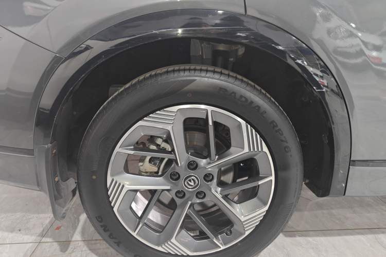 Used Changan CS75 PLUS 2025 4th Generation 1.5T New Blue Whale Smart Luxury Edition