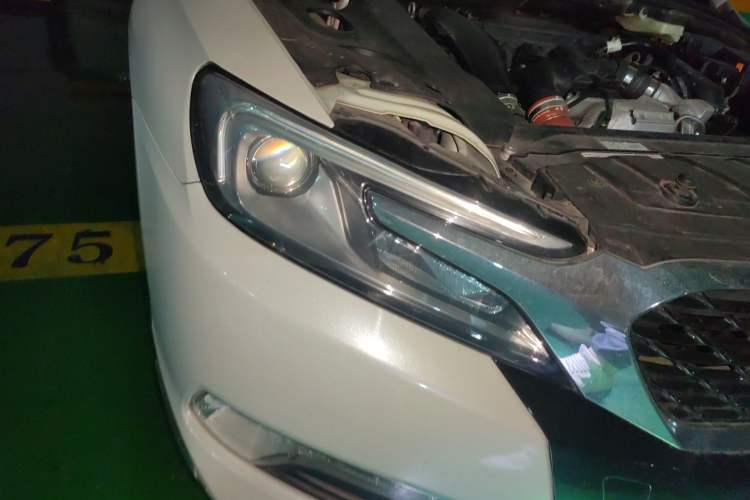 Used DS 5LS 2015 1.6T Elegant Edition THP160
