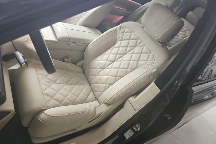 Used Nio ES8 2026 Model 6-seat Executive Luxury Edition