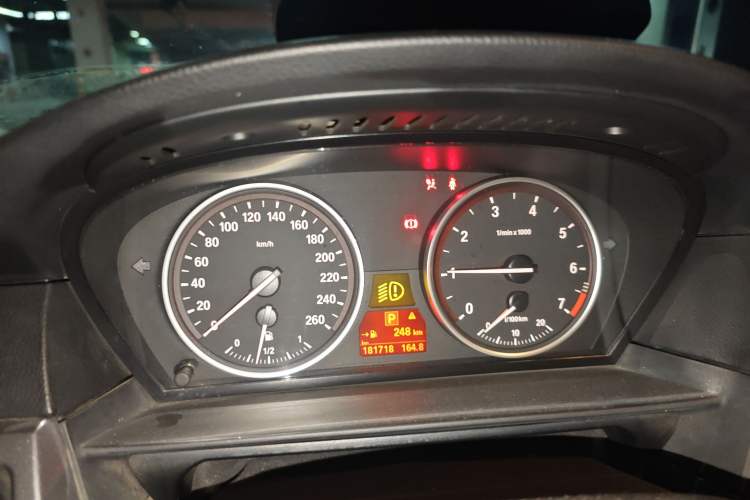 Used BMW 5 Series 2009 520Li Leading Model
