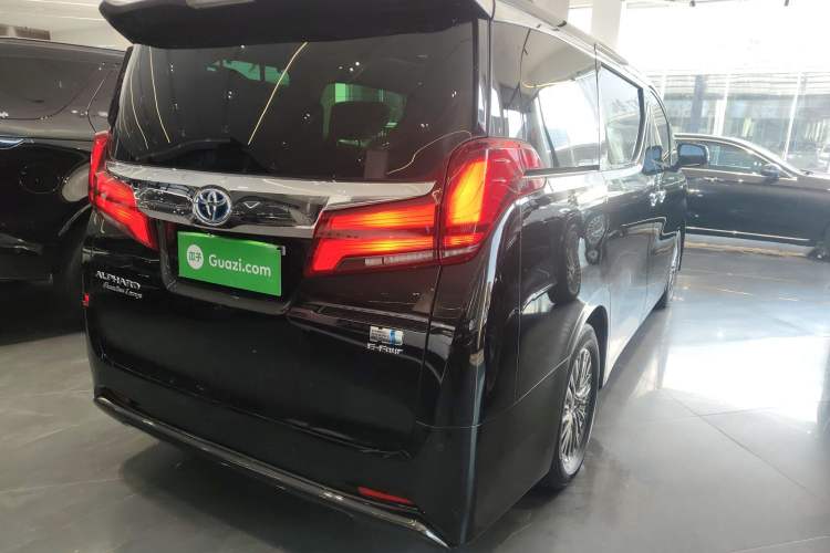 Used Toyota Alphard 2021 Dual-Engine 2.5L Prestige Edition