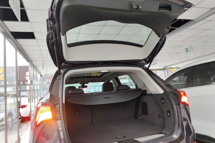 Used Buick Envision 2018 20T Two-Wheel-Drive Elite Model
