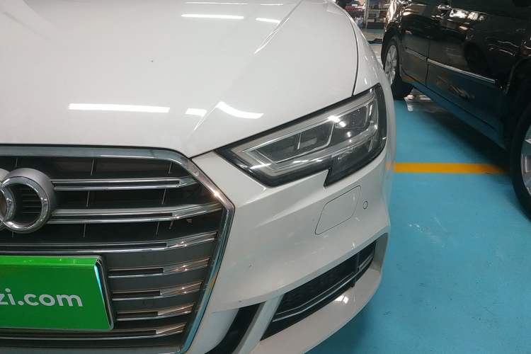 Used Audi A3 2020 Sportback 35 TFSI Fashion Edition China VI Emission Standard
