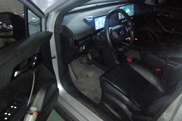 Used MG 4 EV 2023 415 km Range Sea-Faring Champion Edition Driver Seat