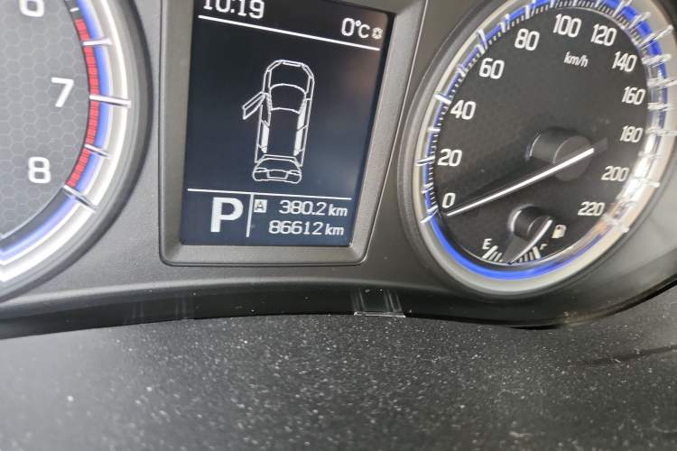 Used Suzuki Vitara S-Cross 2017 1.6L CVT Two-Wheel Drive Urban Fashion Model