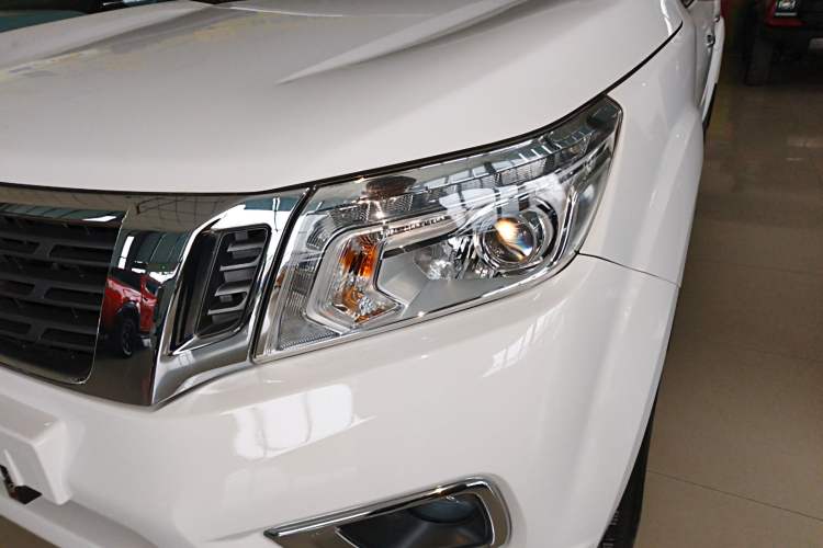 Used Nissan Navara 2023 2.5L Automatic 4x4 Prestige Edition