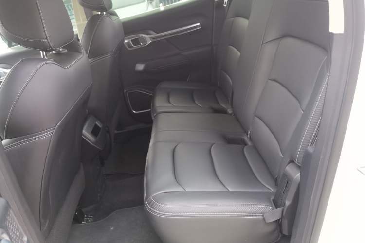 Used Radar King Kong 2025 430 km Two-Wheel Drive Standard Box – Lucky King Left Rear Seat