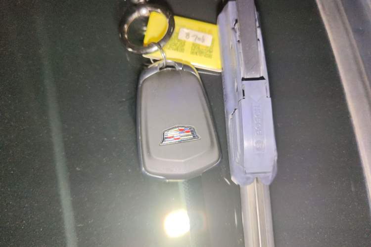 Used Cadillac XT4 2018 28T Two-Wheel Drive Leading Version
