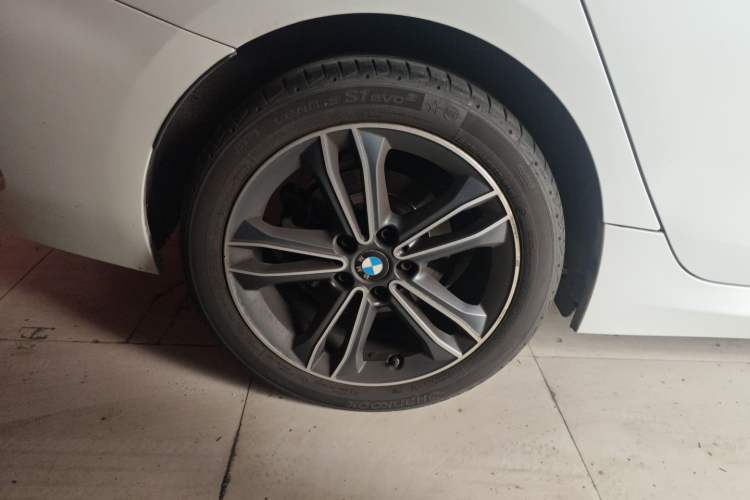 Used BMW 1 Series 2021 120i M Sport Edition Right Rear Wheel Hub