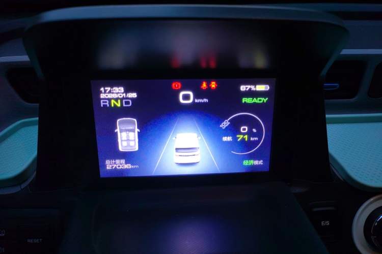 Used Wuling Hongguang MINIEV 2021 Macaron Fashion Model Lithium Iron Phosphate