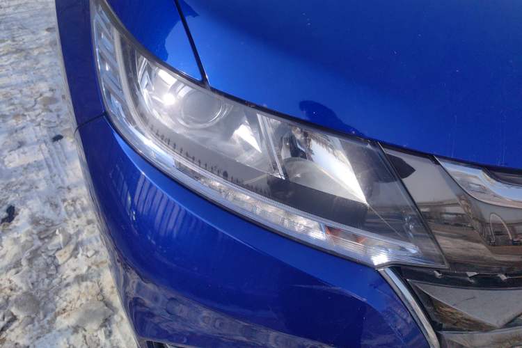 Used Honda Odyssey 2019 2.0L Rui-Changxiang Edition Right Front Headlight