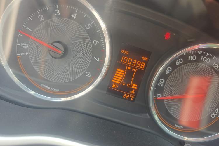 Used Chevrolet Sail 2015 Sail 3 1.5L Manual with Ideal Sunroof Edition