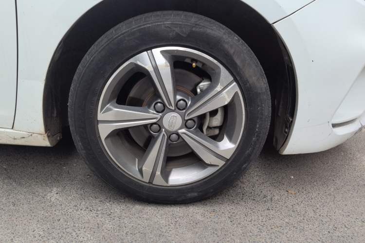 Used Geely Auto Emgrand GL 2018 1.8L Manual Elite Smart Connectivity Version
