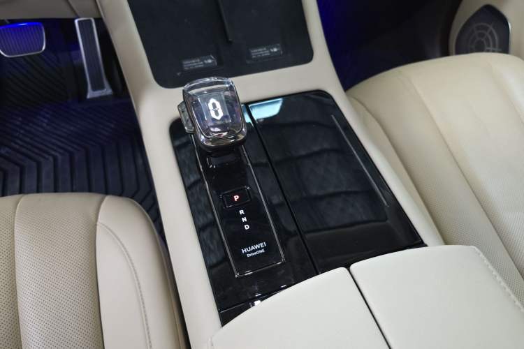 Used Hima AITO M7 2024 1.5T Rear-Drive Plus Version 5 Seats