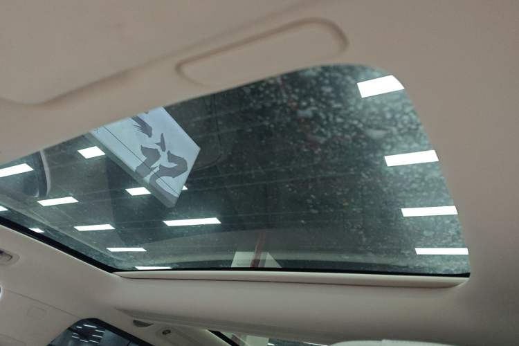 Used Hima S9T 2025 Model Pure Electric Four-Wheel-Drive Ultra Headliner