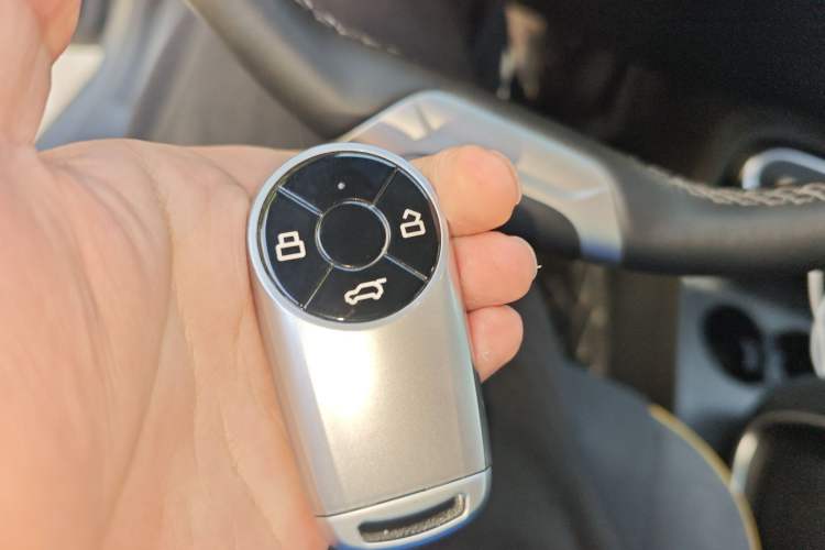 Used ORA Good Cat GT 2023 Mulan Edition 401 km Premium Version
