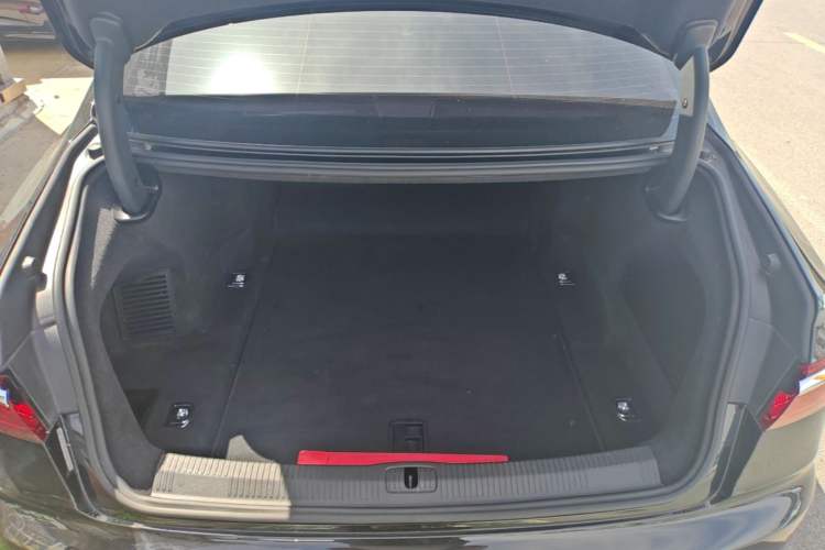 Used Audi A8 2019 A8L 50 TFSI quattro Comfort Model
