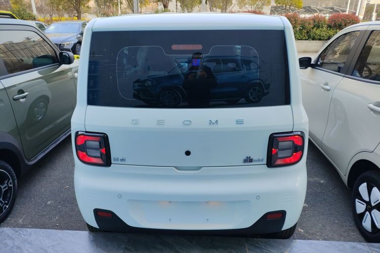 Used Geely Galaxy Panda 2024 Panda Mini 200km Endurance Bear