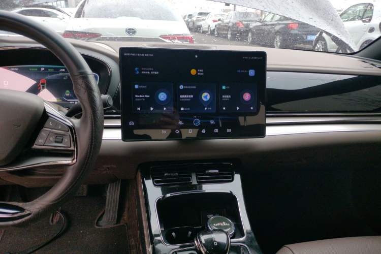 Used BYD Han 2023 EV Champion Edition 605KM Front-Drive Premium Model