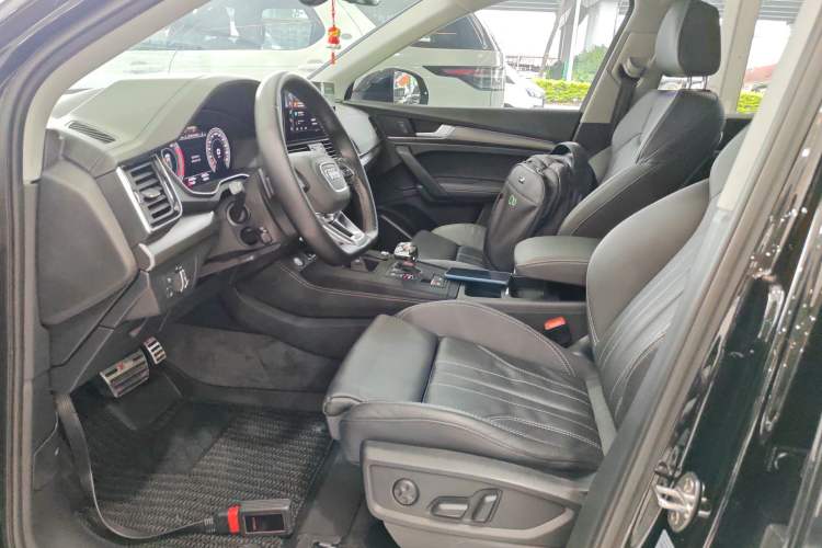 Used Audi Q5L 2022 Updated 40T Luxury Dynamic Edition Left Front Seat