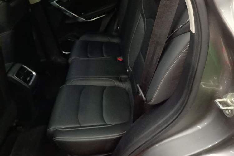 Used Farizon FX 2020 1.8T Smart Connect Edition 4 Seats