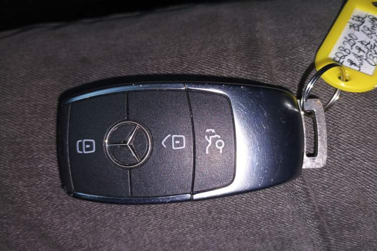 Used Mercedes-Benz EQB 2022 EQB 260 Interior 1