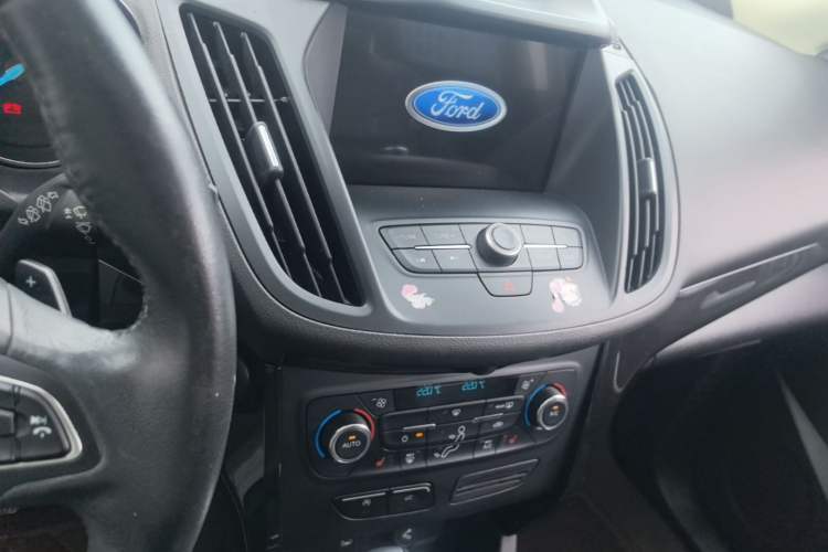 Used Ford Kuga 2017 EcoBoost 180 Two-Wheel-Drive Luxury Wing Edition
