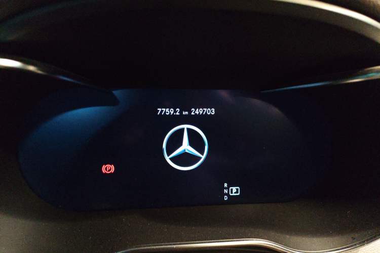 Used Mercedes-Benz GLC 2019 GLC 260 4MATIC Luxury Model
