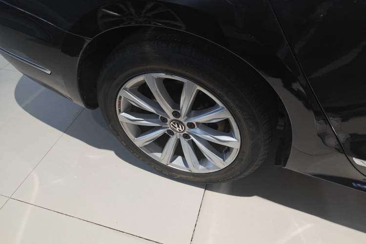 Used Volkswagen Passat 2017 330TSI DSG Luxury Edition
