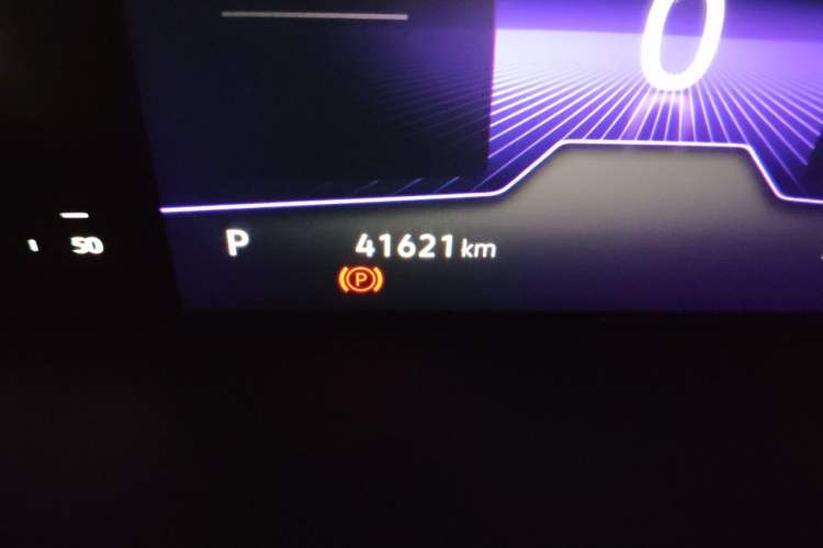 Used Volkswagen Sagitar 2023 300TSI DSG Excellence Edition Odometer Close Up