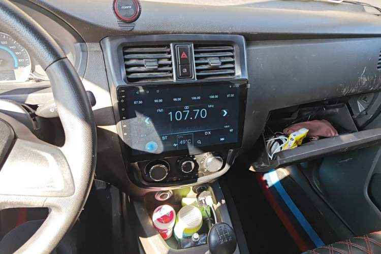 Used Wuling Rongguang V 2018 1.5L Standard Version
