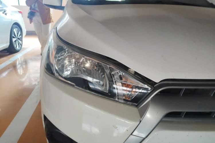 Used Toyota YARiS L Zhi Xuan 2015 1.5E Automatic Charm Edition
