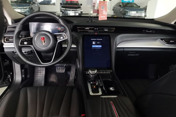 Used Hongqi H5 2024 1.5T DCT Smart Connect Flagship Edition Center Console