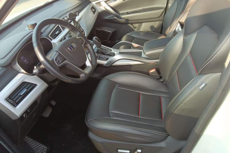 Used Geely Auto Emgrand X7 Sport 2018 1.8TD Automatic Two-Wheel Drive Smart Connect 4G Internet Edition Left Front Seat