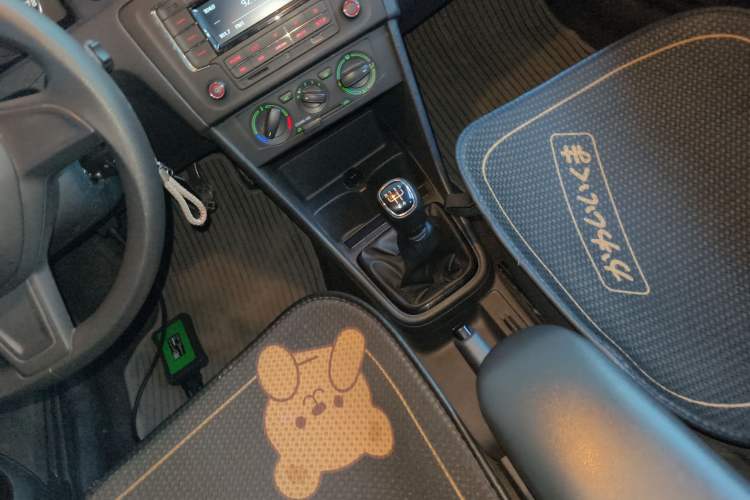 Used Skoda Rapid Spaceback 2016 Revised Version 1.4L Manual Front-Drive Edition