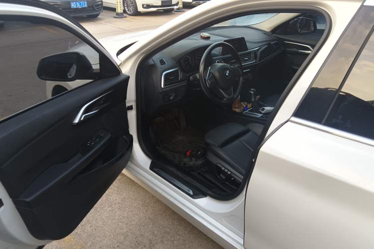 Used BMW 1 Series 2018 Facelifted 118i Sport Edition
